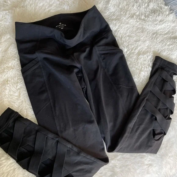 Athleta criss cross black leggings small - Picture 3 of 6